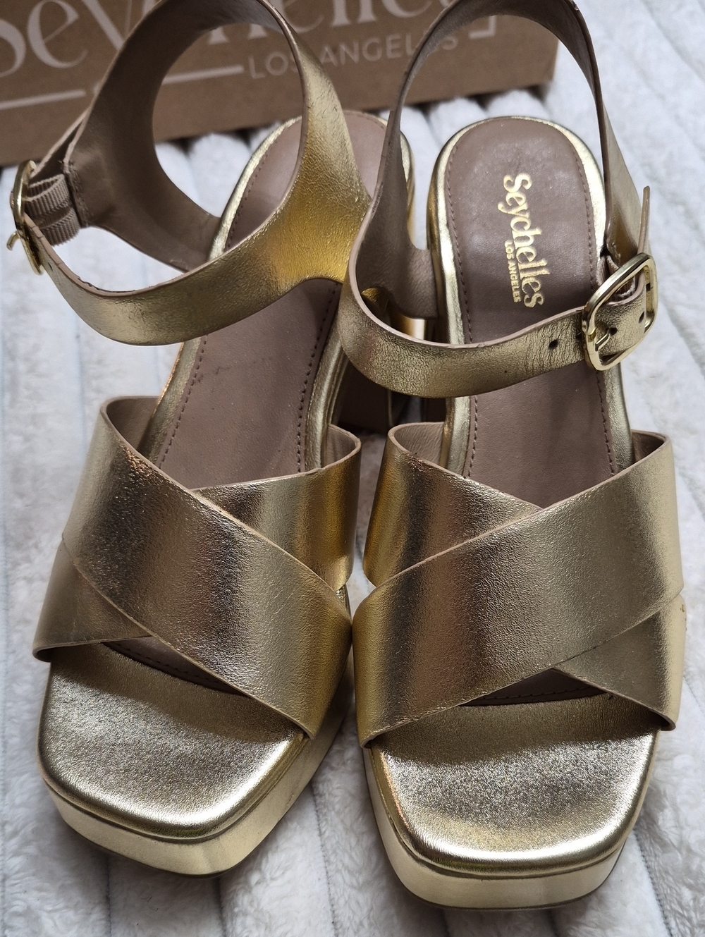 Seychelles Blessings Gold Leather Platform Sandals Women's Sz 8 - Picture 7 of 10